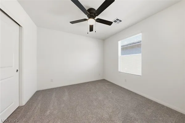 $2,400 | 530 Red Lovebird Avenue, Henderson, NV 89011