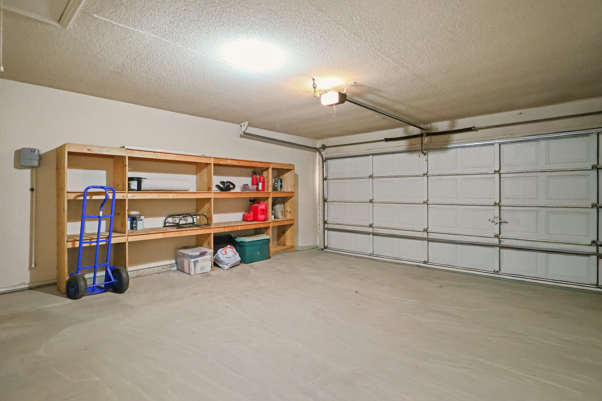 2214 94th Street Lubbock, TX 79423 - Photo 41 of 41 a view of a garage