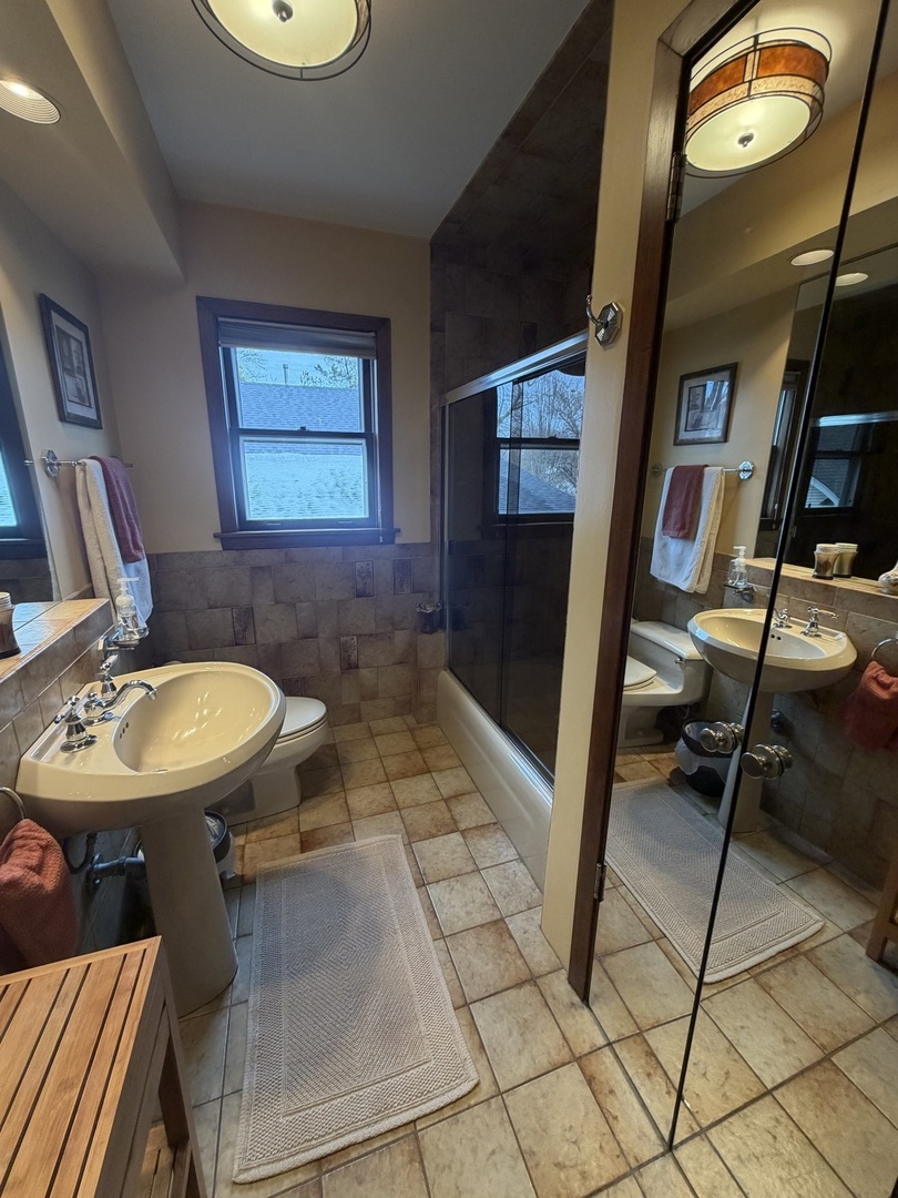 320 West Harrison Road Lombard, IL 60148 - Photo 23 of 43 Gallery Image 23