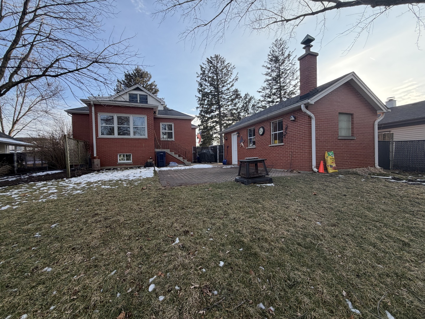 320 West Harrison Road Lombard, IL 60148 - Photo 40 of 43 Gallery Image 40