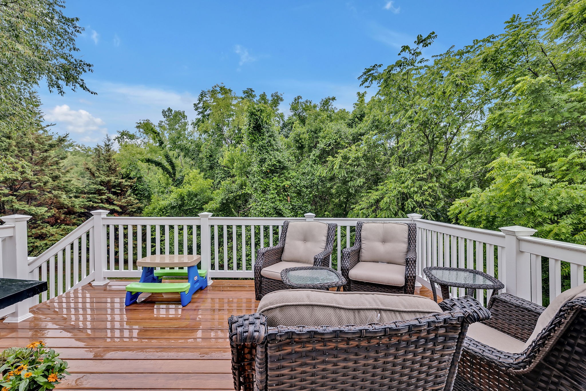 573 Summit Way Mount Juliet, TN 37122 - Photo 30 of 37 a view of sitting area with furniture