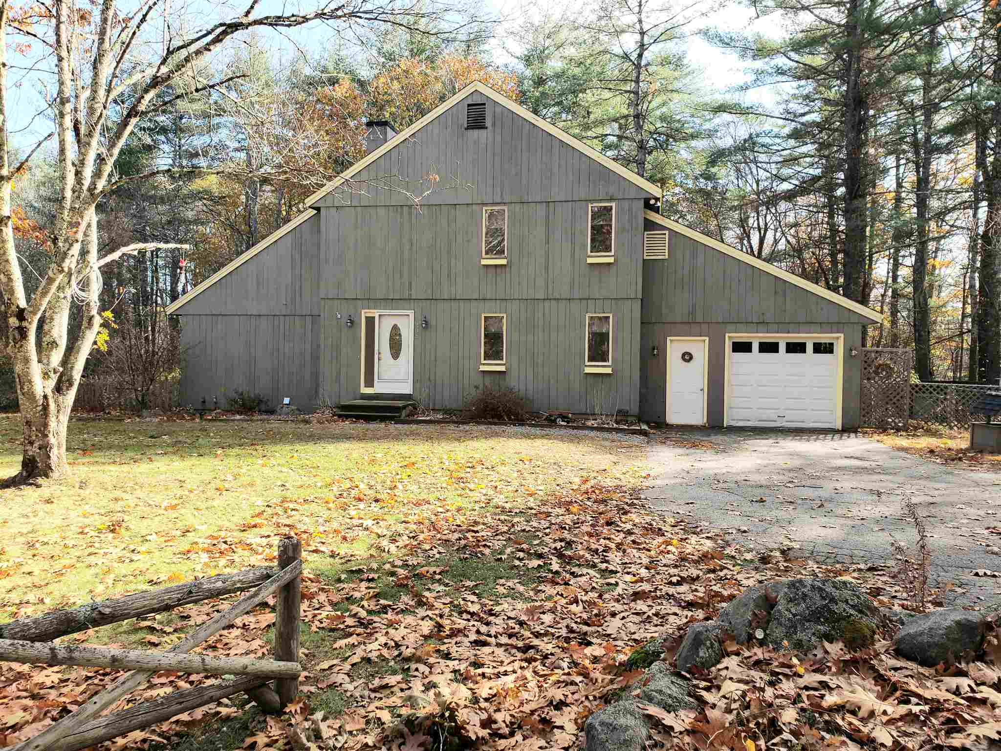 115 Mill Road Durham, NH 03824 - Photo 1 of 40 Gallery Image 1