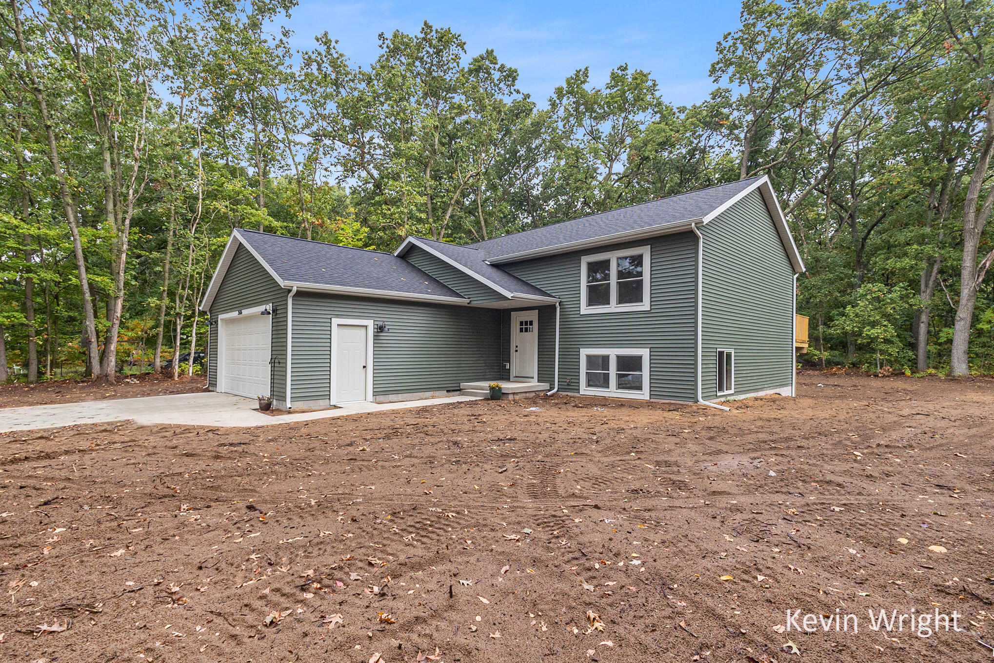 3506 Hall Road Muskegon, MI 49442 - Photo 2 of 24 _42A9428