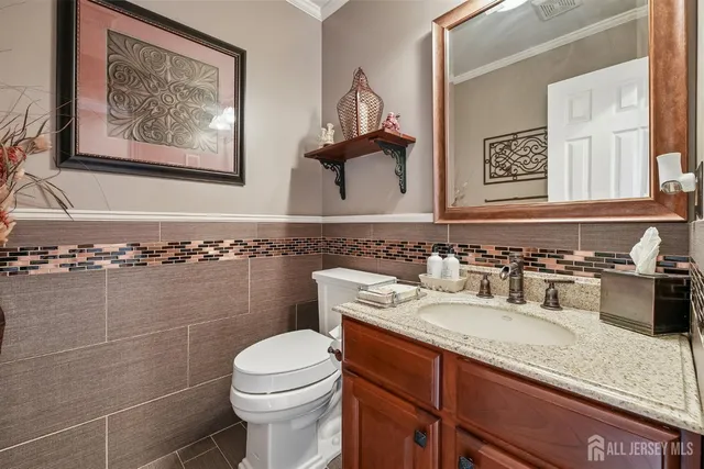 $859,000 | 13 Crestmont Drive, Hillsborough, NJ 08844