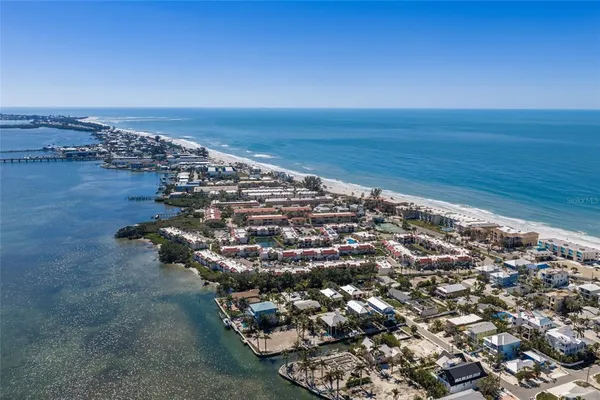 $2,595,000 | 407 20th Place North, Bradenton Beach, FL 34217