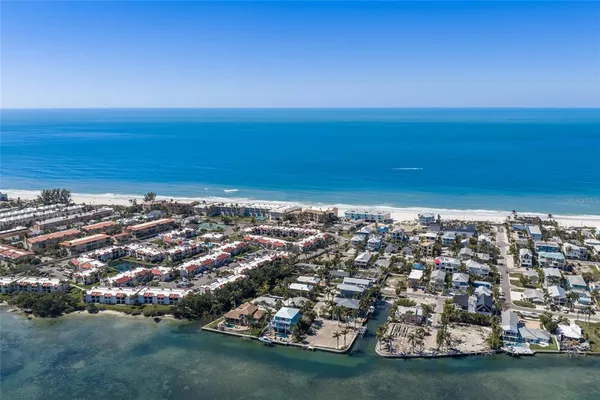 $2,595,000 | 407 20th Place North, Bradenton Beach, FL 34217