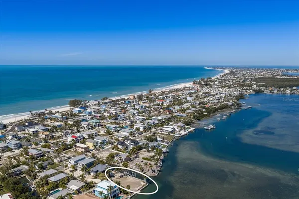 $2,595,000 | 407 20th Place North, Bradenton Beach, FL 34217