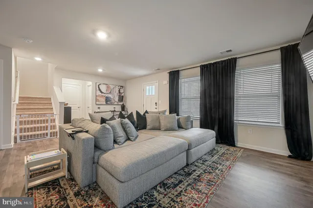 $405,000 | 10990 Farmerfield Street, Milford, DE 19963