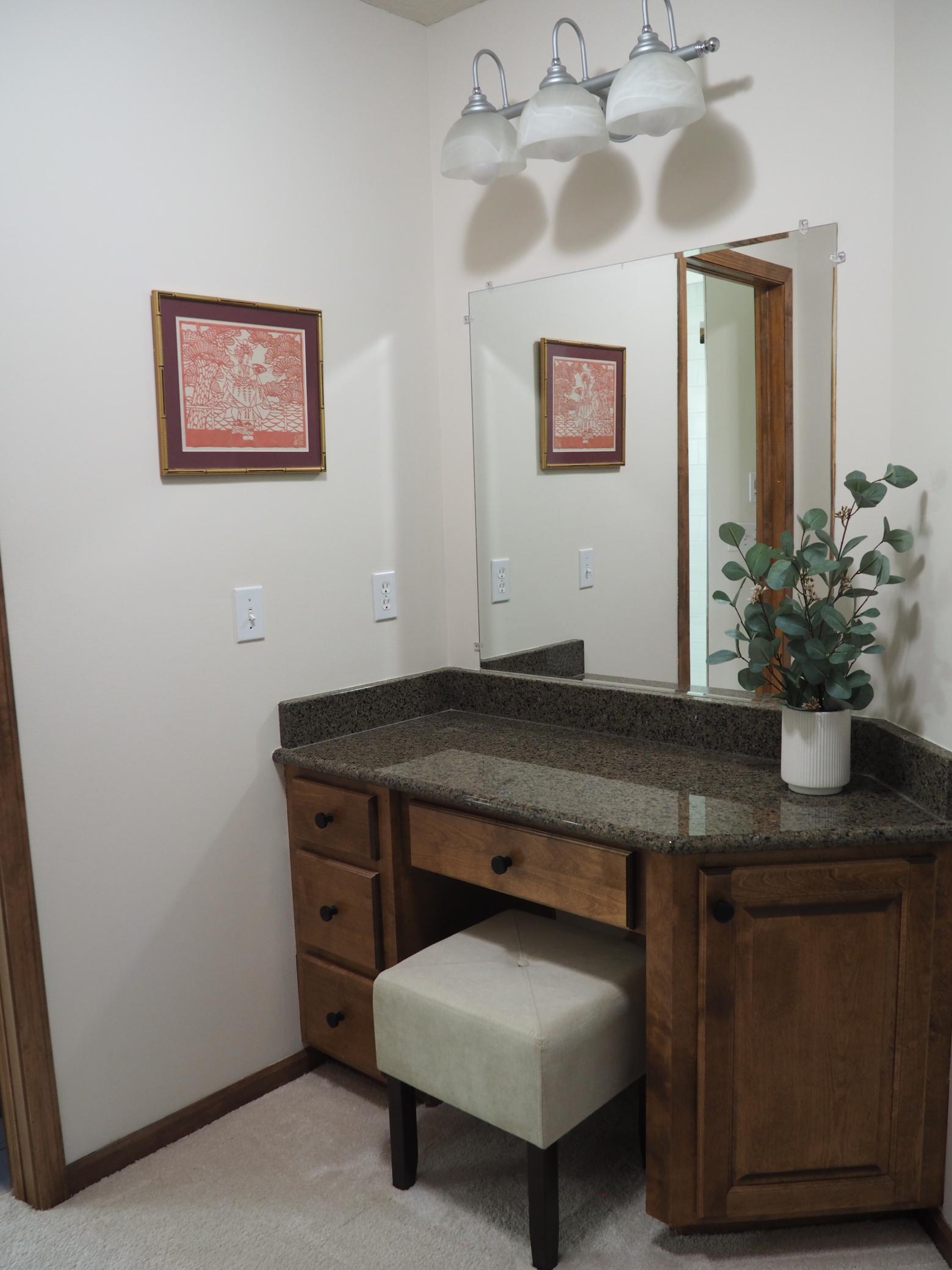 17199 Acorn Ridge Eden Prairie, MN 55347 - Photo 33 of 61