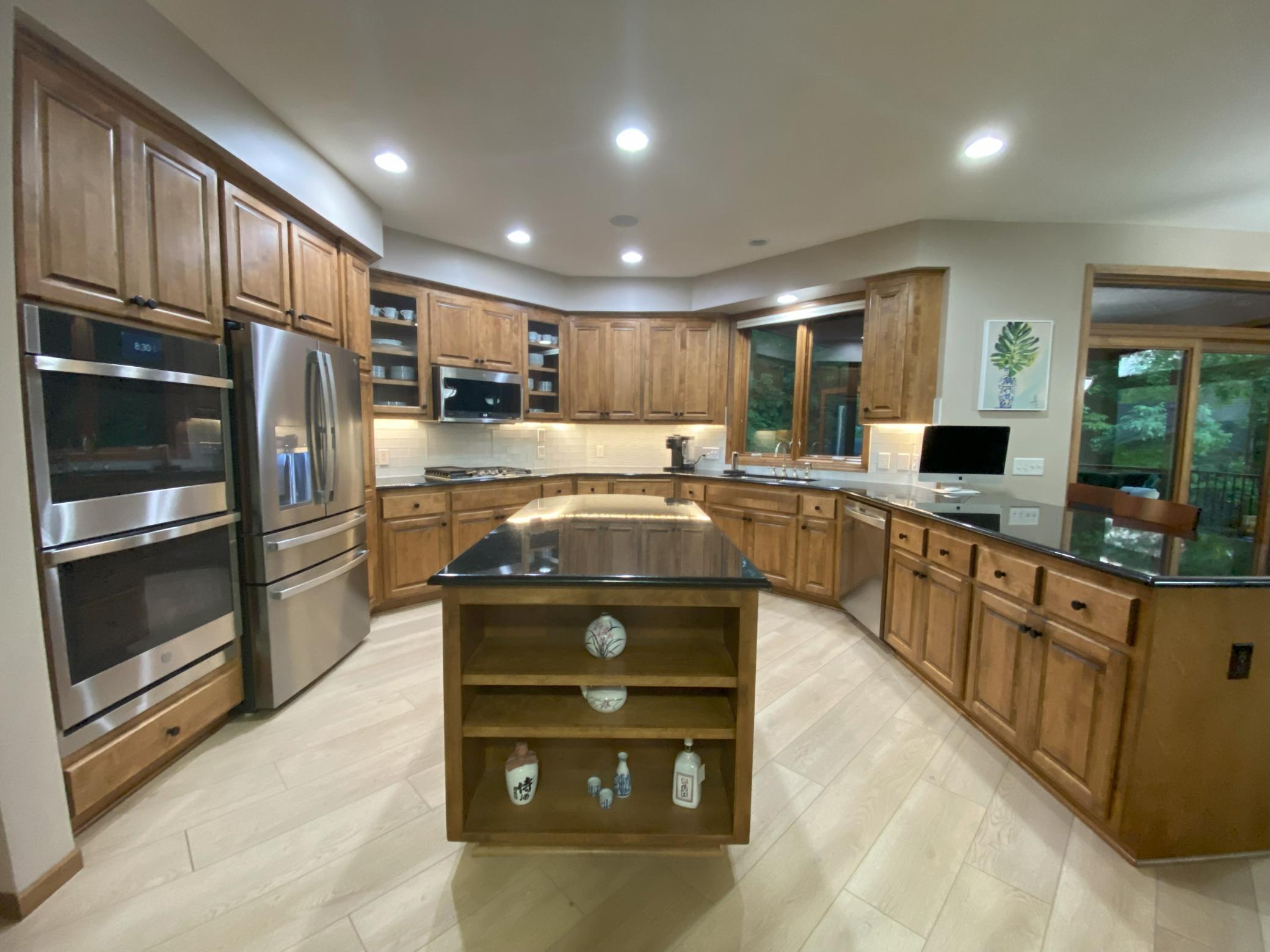 17199 Acorn Ridge Eden Prairie, MN 55347 - Photo 6 of 61