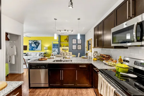 $1,088 | 12700 Ridgeline Boulevard, Unit 10305, Cedar Park, TX 78613
