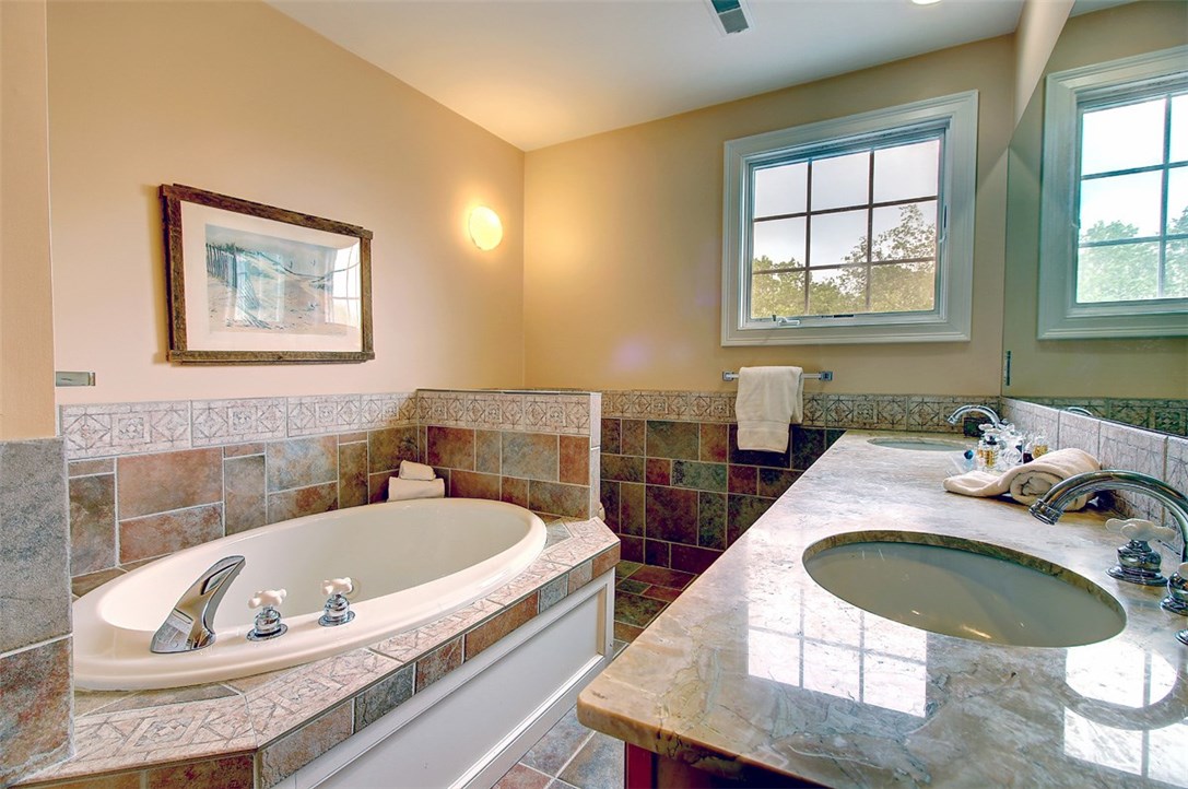 10 Oyster Point Warren, RI 02885 - Photo 17 of 26 Granite and Ceramic Master Bath