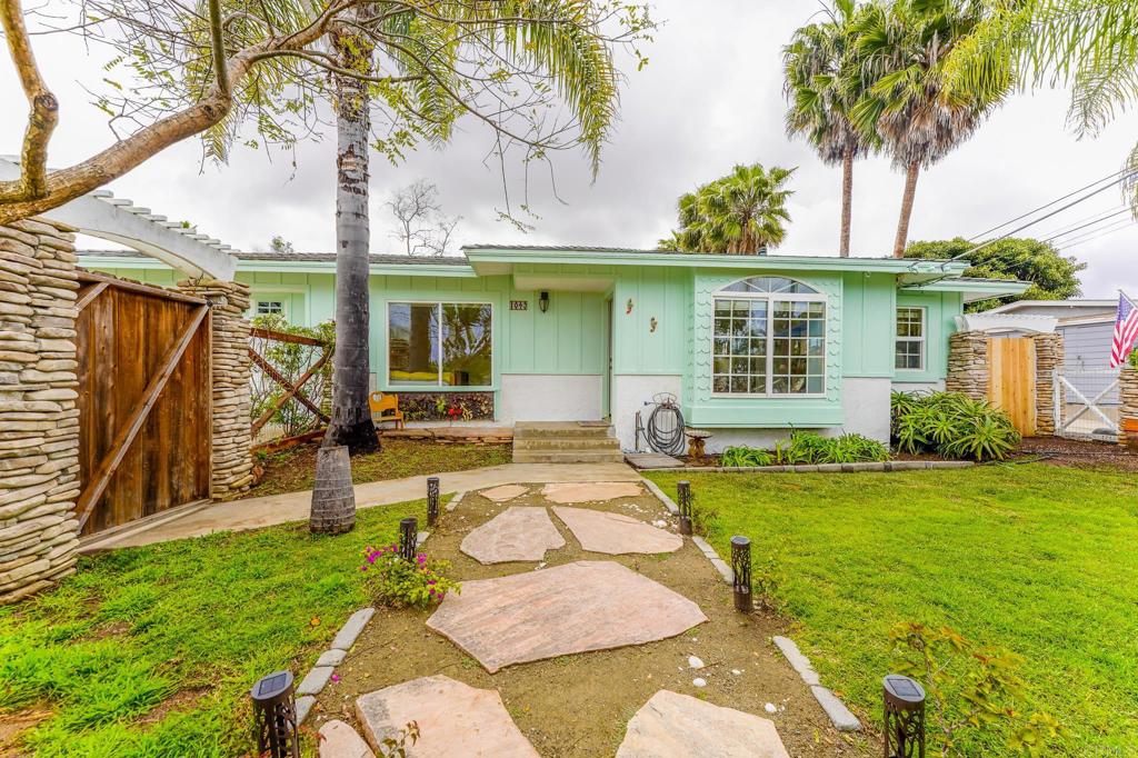 1043 Aloha Drive Encinitas, CA 92024 - Photo 6 of 27 a view of a house with a swimming pool
