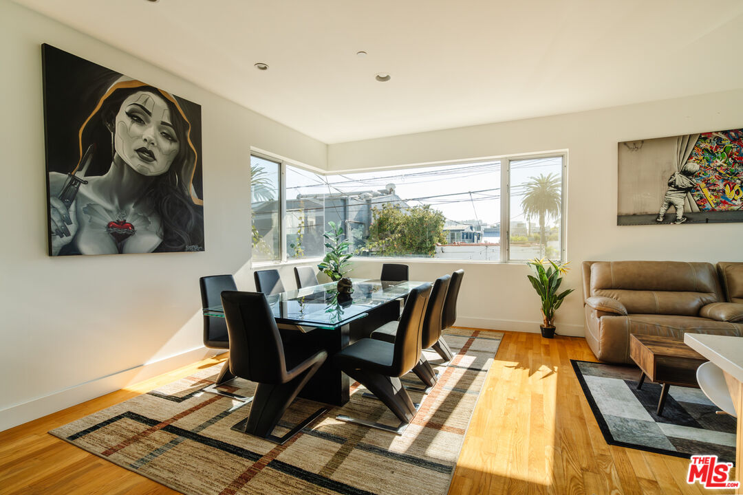 302 South Venice Boulevard Venice, CA 90291 - Photo 5 of 40