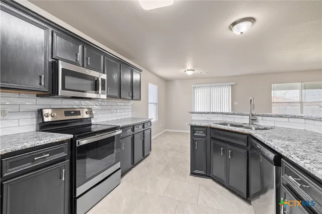 $264,000 | 3907 Thunder Creek Drive, Killeen, TX 76549