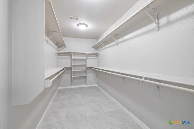 $264,000 | 3907 Thunder Creek Drive, Killeen, TX 76549