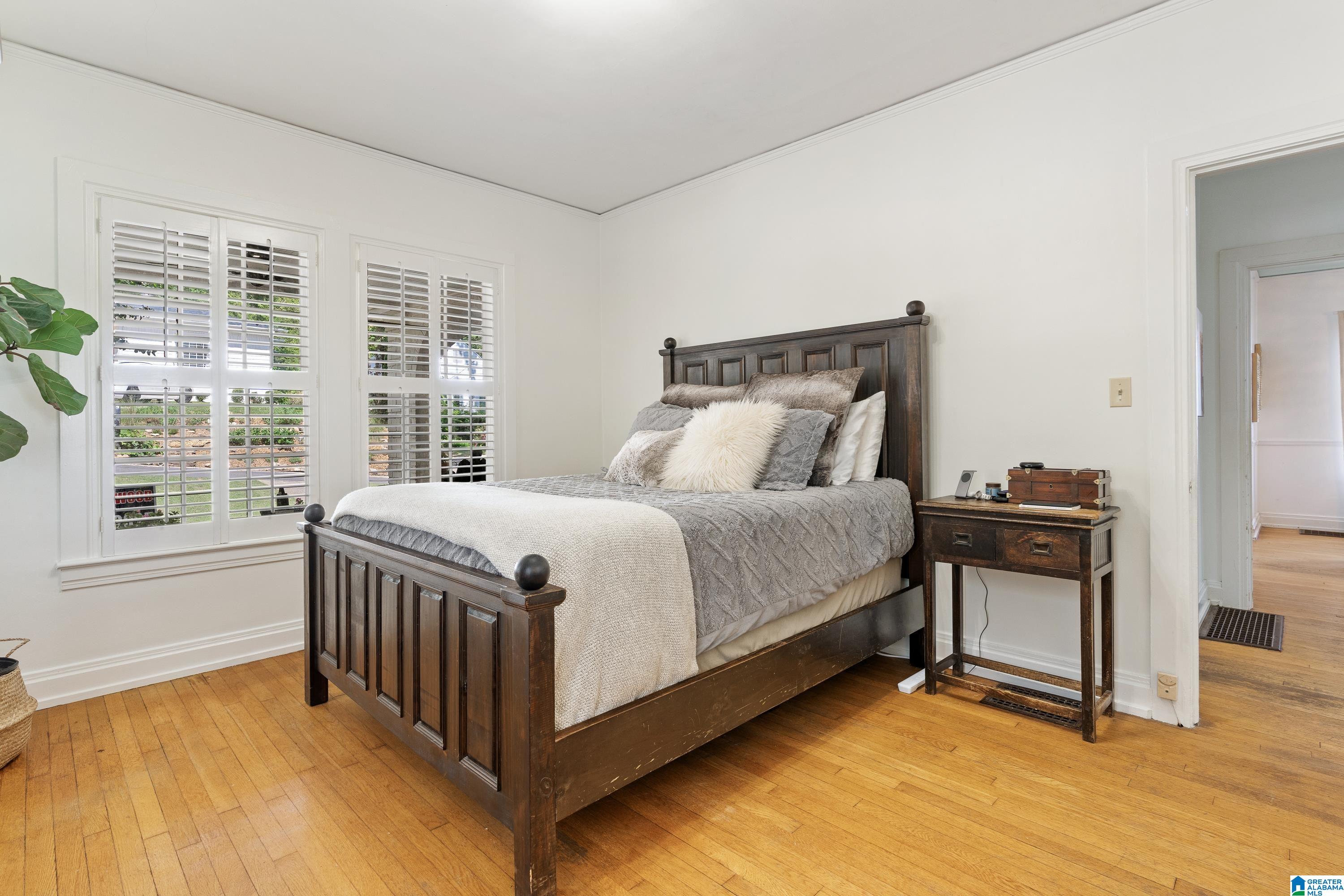 915 Irving Road Birmingham, AL 35209 - Photo 15 of 36
