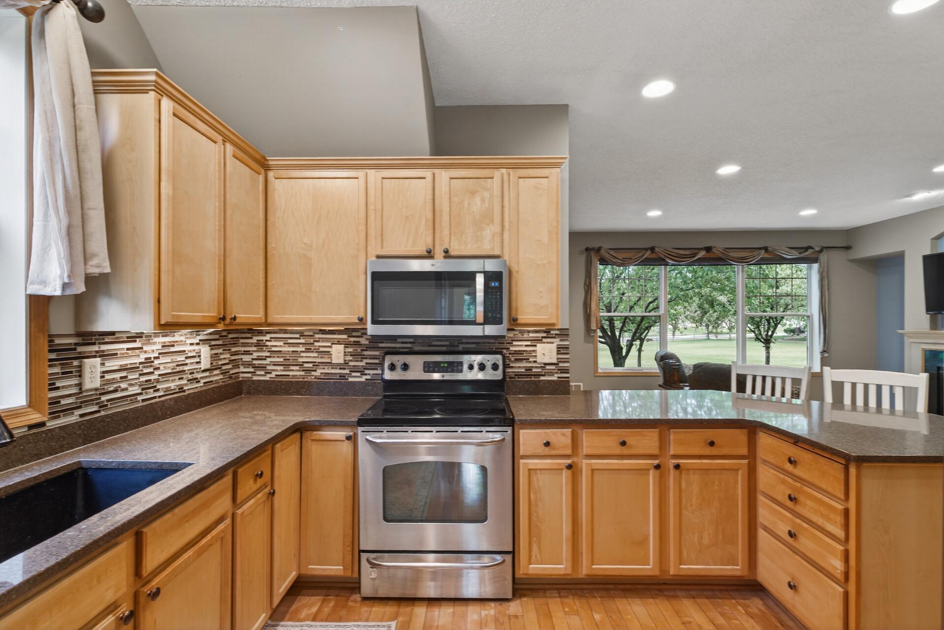 13493 Brick Path Rosemount, MN 55068 - Photo 8 of 30