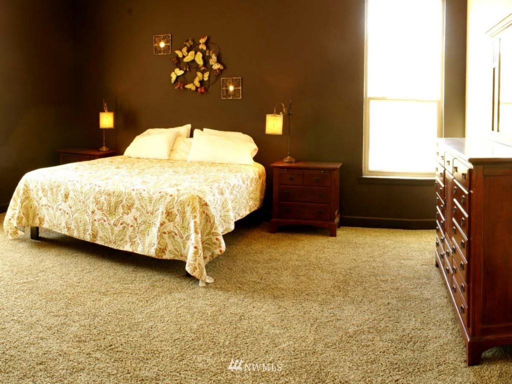375 Chukar Hill Road Chelan, WA 98816 - Photo 4 of 13 Gallery Image 4