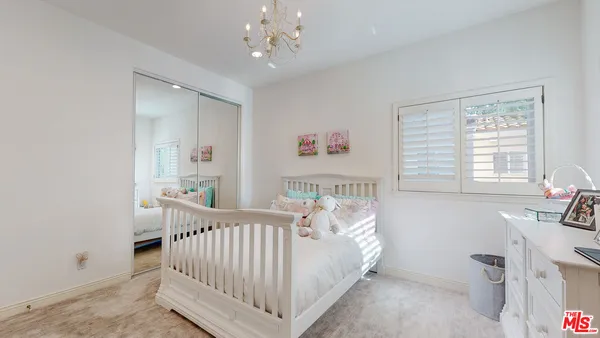 $15,950 | 4950 Densmore Avenue, Encino, CA 91436