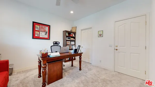 $15,950 | 4950 Densmore Avenue, Encino, CA 91436