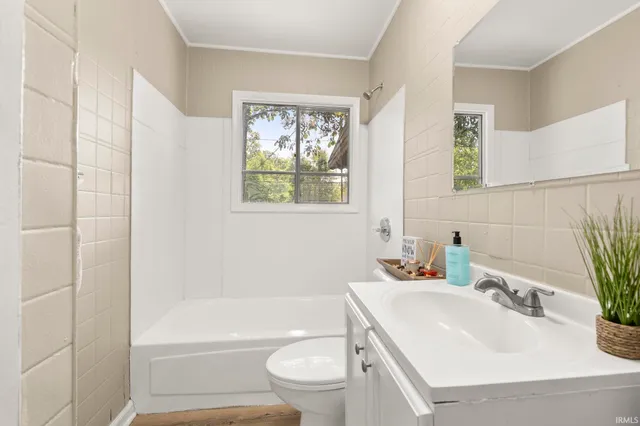 $165,700 | 6031 South Calhoun Street, Fort Wayne, IN 46807