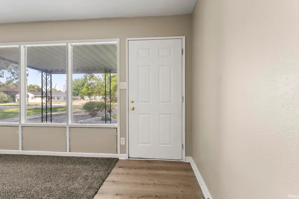 $163,500 | 6031 South Calhoun Street, Fort Wayne, IN 46807