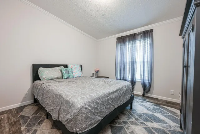 $320,000 | 4454 Shell Landing Road, Vernon, FL 32462