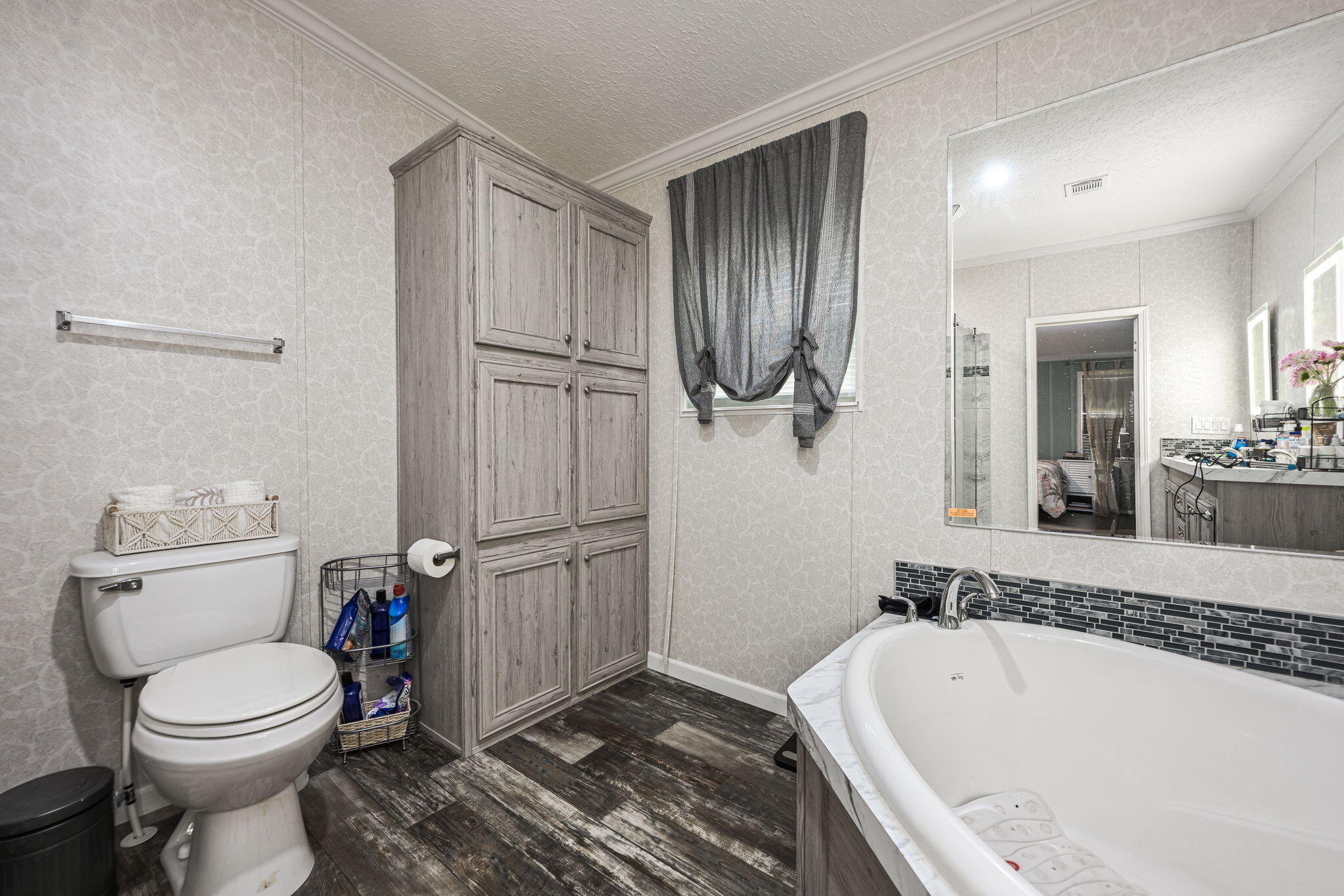 4454 Shell Landing Road Vernon, FL 32462 - Photo 27 of 48 4454 Shell Landing Rd-Vernon-25