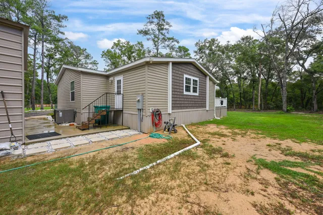 $320,000 | 4454 Shell Landing Road, Vernon, FL 32462