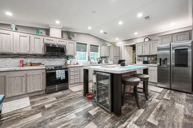 $320,000 | 4454 Shell Landing Road, Vernon, FL 32462