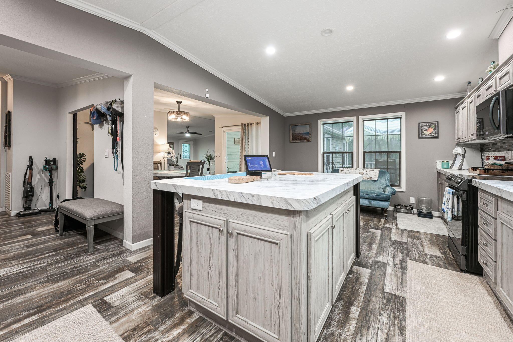 4454 Shell Landing Road Vernon, FL 32462 - Photo 10 of 48 4454 Shell Landing Rd-Vernon-8