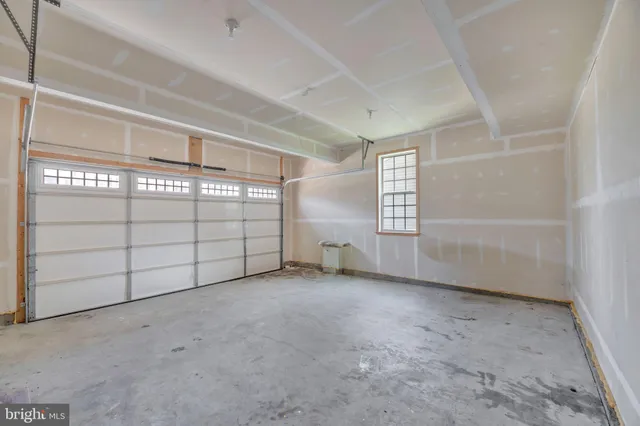 $4,950 | 8008 Hubble Drive, Glenn Dale, MD 20706