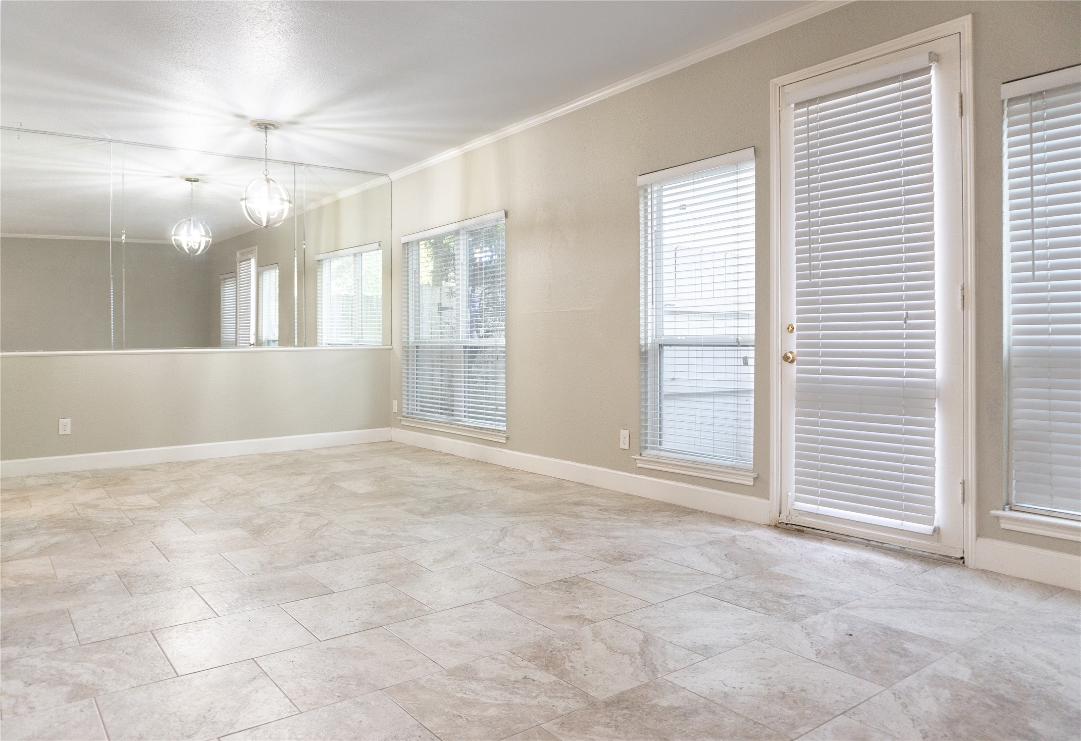 2100 Tanglewilde Street, Unit 455 Houston, TX 77063 - Photo 37 of 37 This open floor plan is great for entertaining! We just love the view of foliage just outside the window!