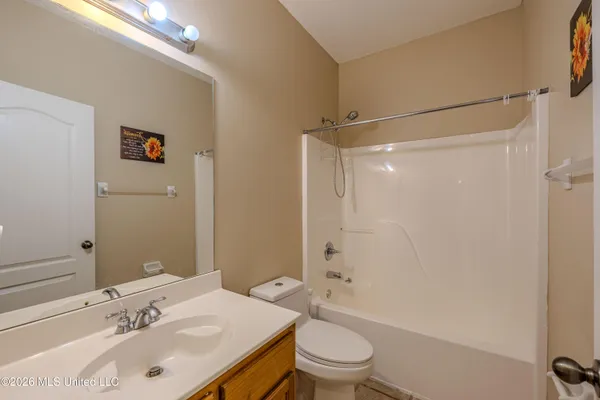 $339,000 | 3187 Marcia Louise Drive, Southaven, MS 38672