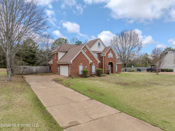 $339,000 | 3187 Marcia Louise Drive, Southaven, MS 38672