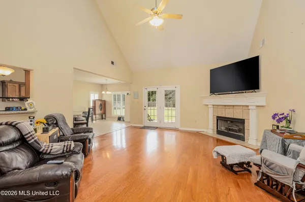 $339,000 | 3187 Marcia Louise Drive, Southaven, MS 38672