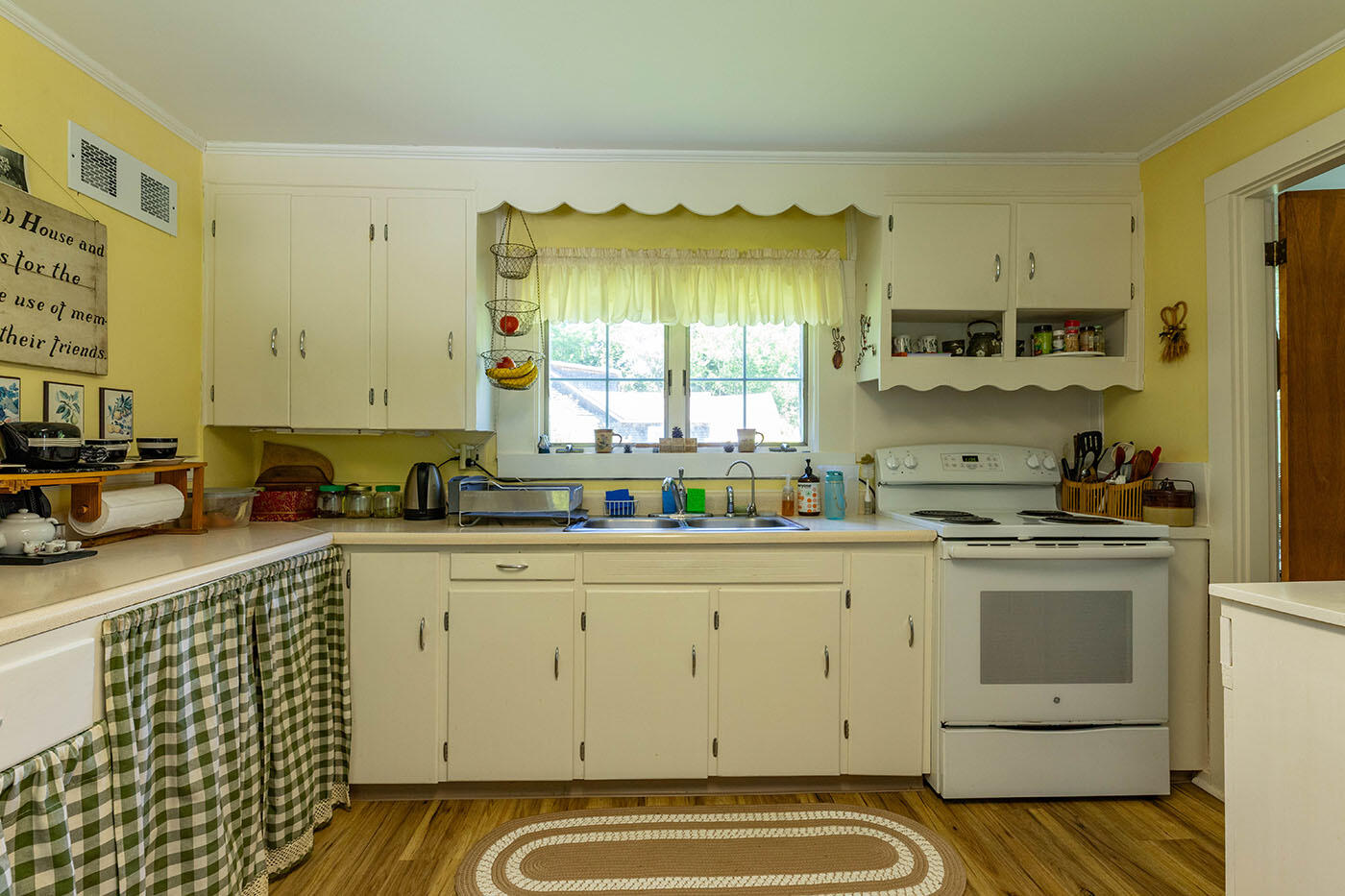 129 Miller Street Belfast, ME 04915 - Photo 14 of 41 IMG_4793