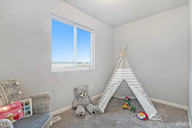 $374,900 | 806 Somerfield Drive, Lakeville, IN 46536