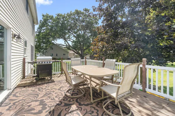 $300,000 | 110 Littlefield Lane, Brooklyn, MI 49230