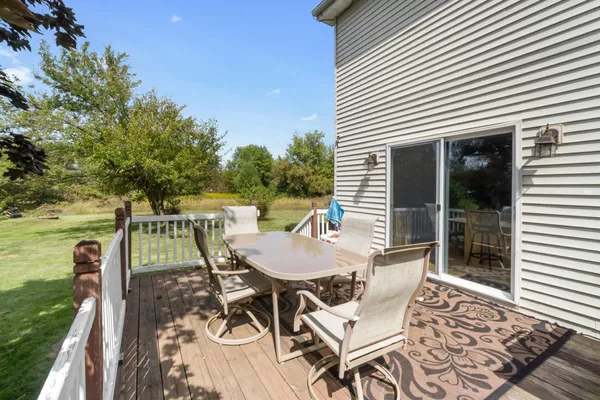 $300,000 | 110 Littlefield Lane, Brooklyn, MI 49230