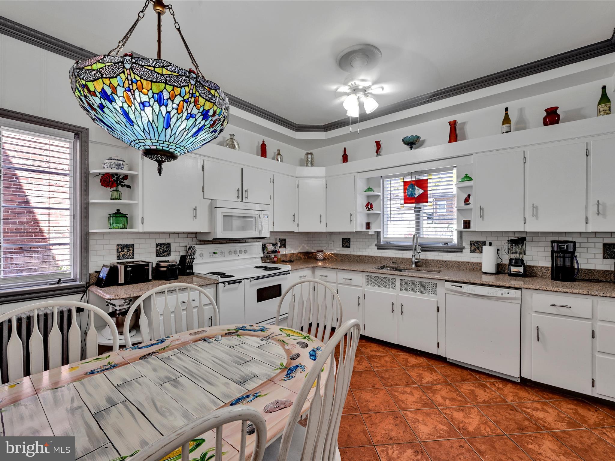 431 Centre Street Ashland, PA 17921 - Photo 14 of 51 Kitchen