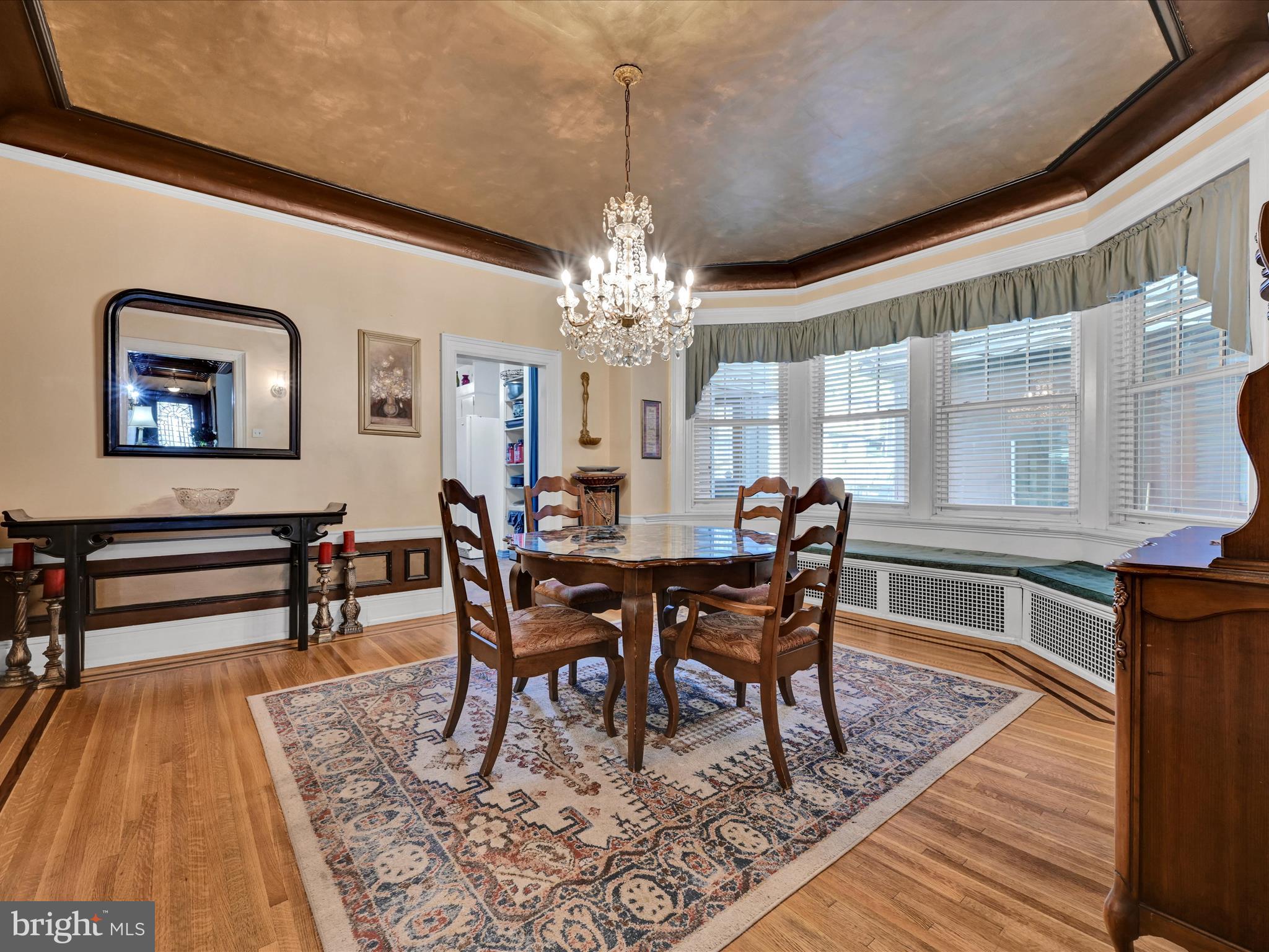 431 Centre Street Ashland, PA 17921 - Photo 14 of 57 Dining Room