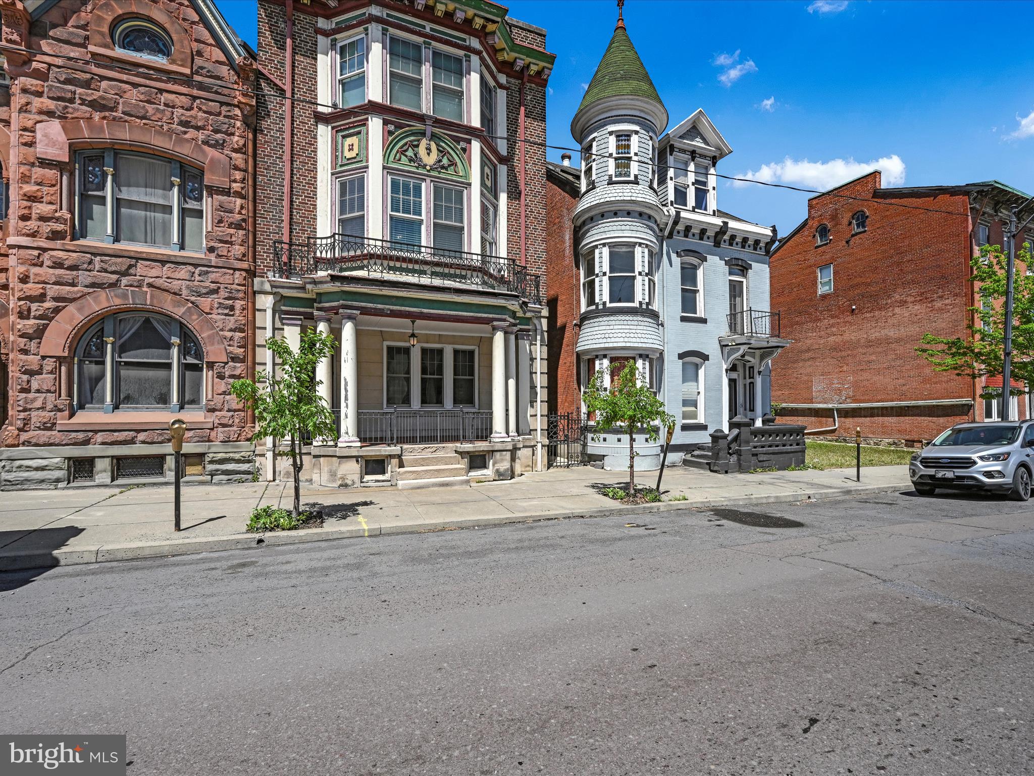431 Centre Street Ashland, PA 17921 - Photo 3 of 51 Front