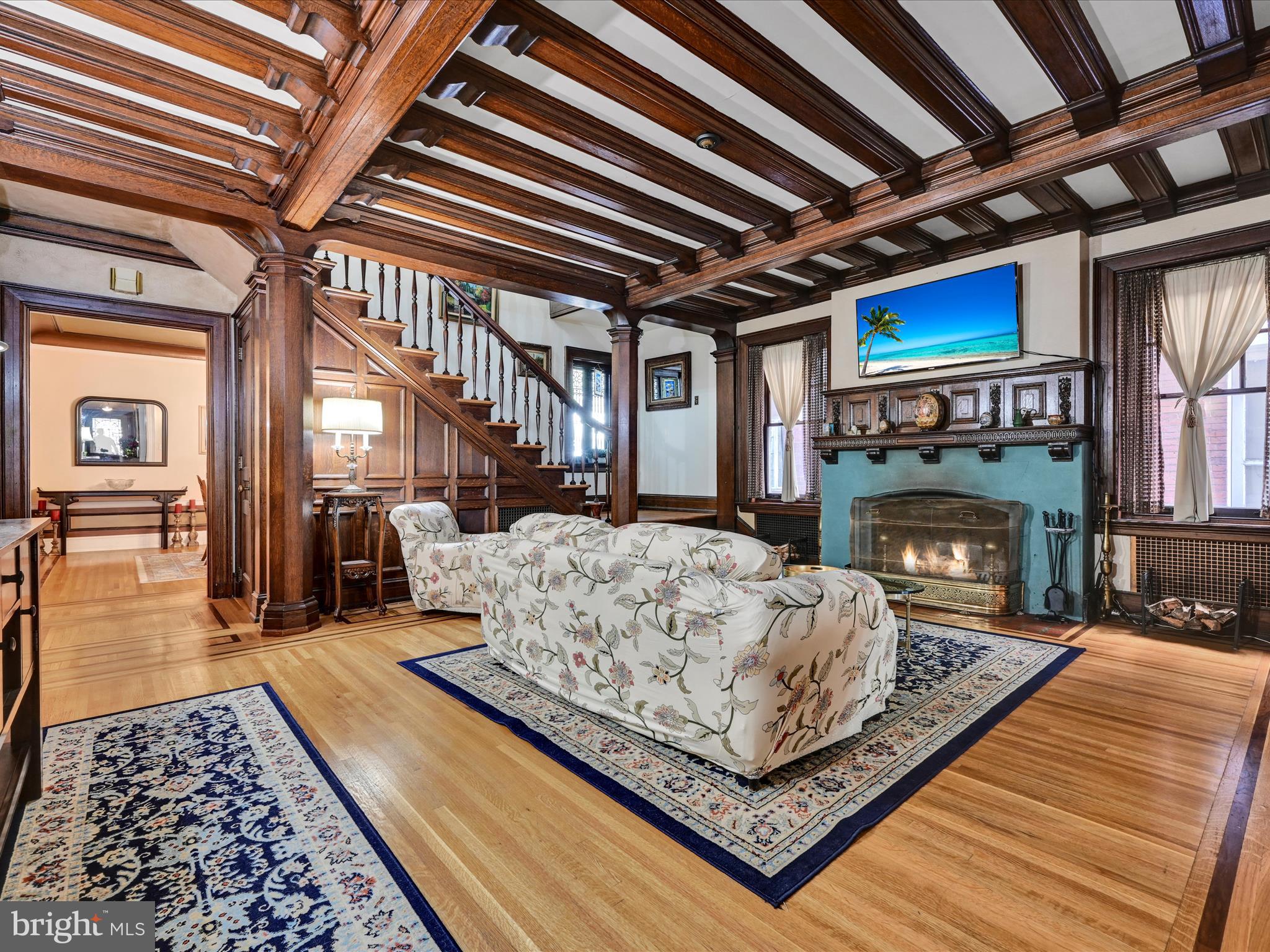 431 Centre Street Ashland, PA 17921 - Photo 7 of 57 Family Room