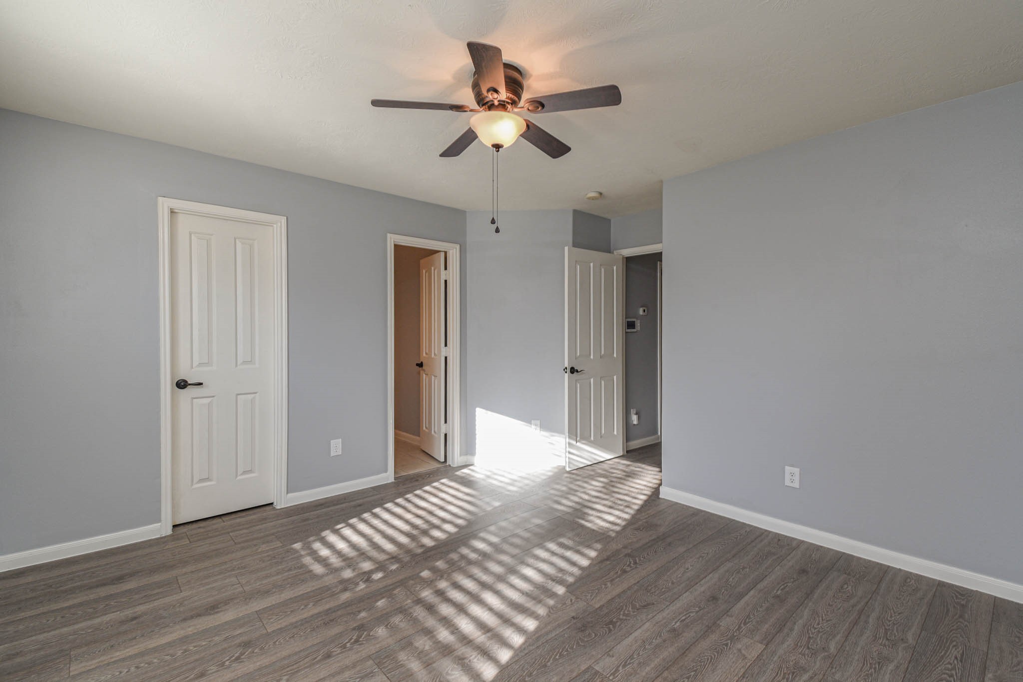 8203 Nagy Hill Street Spring, TX 77379 - Photo 11 of 21 a view of livingroom with hardwood floor