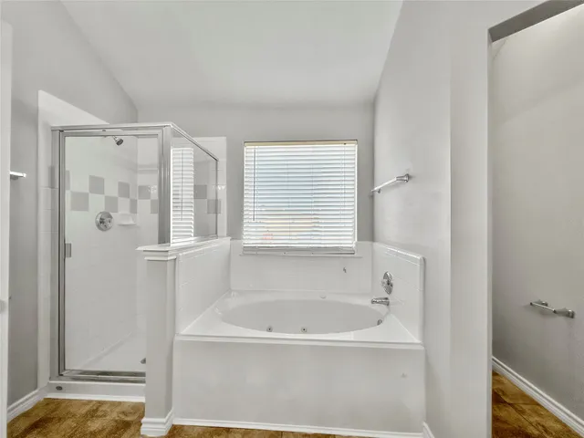 $2,425 | 4534 Knights Court, Baytown, TX 77521