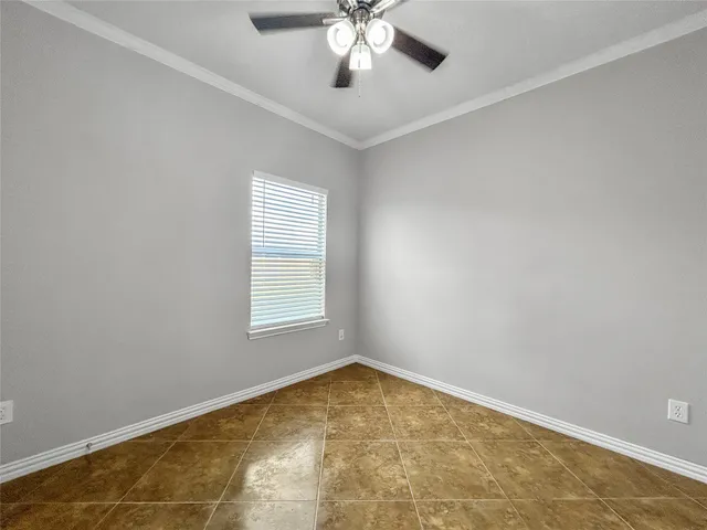 $2,425 | 4534 Knights Court, Baytown, TX 77521