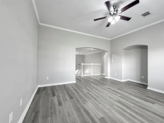 $2,425 | 4534 Knights Court, Baytown, TX 77521