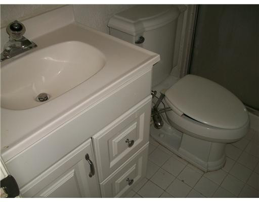 8291 Butterfield Lane Boca Raton, FL 33433 - Photo 6 of 11 Master Bath/Spa